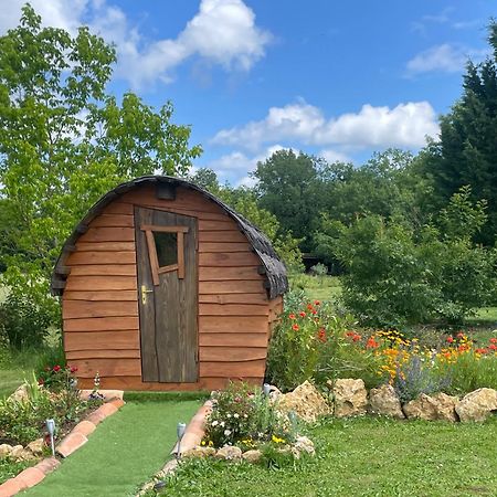 Auberge De L'Hirondelle Saint-Cirq (Tarn-et-Garonne) Exterior foto